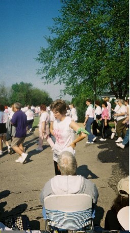 My other cousin in the race.  Her father is the man in the grey sweat shirt.